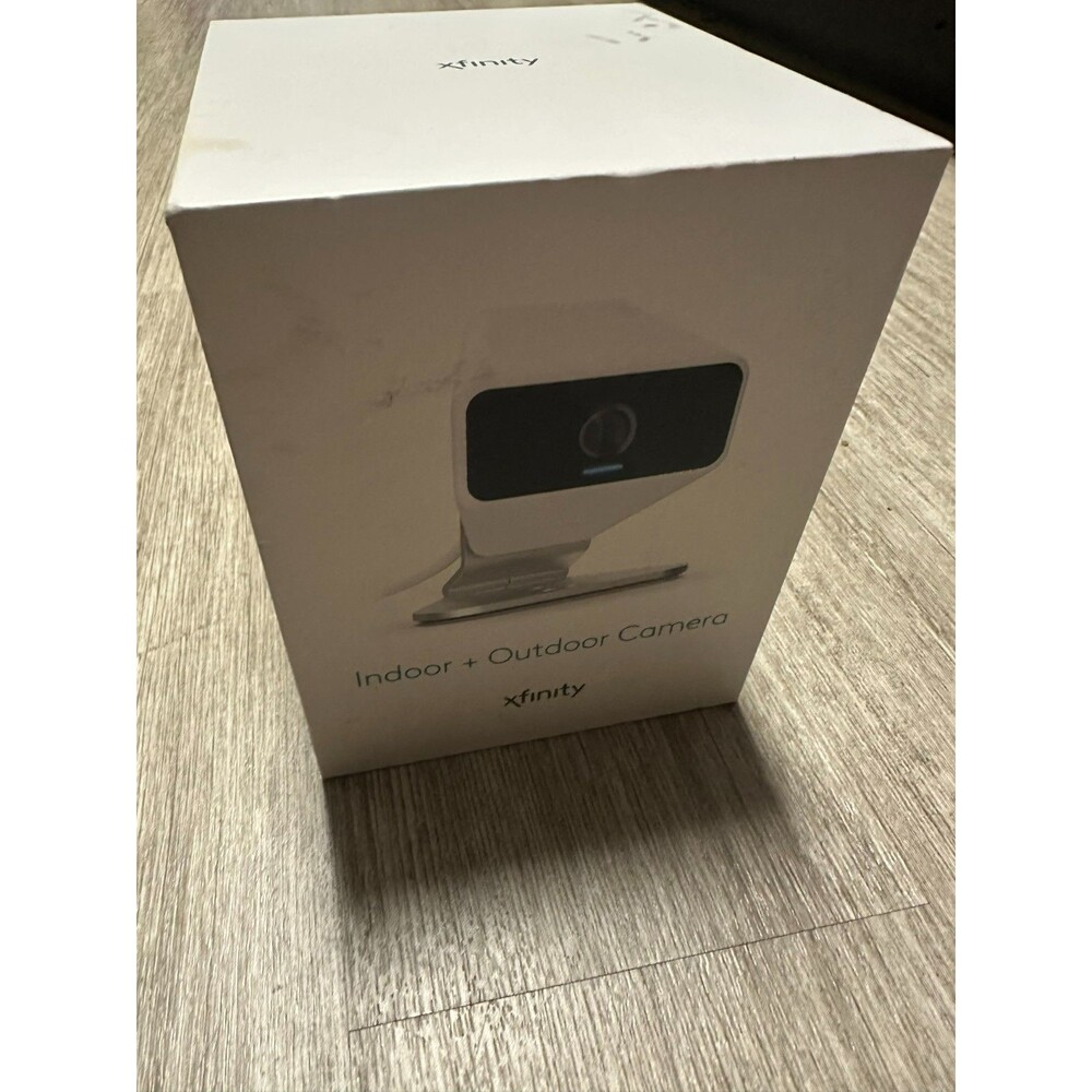 NEW Xfinity SCHC2AEW HD Security Camera Indoor/Outdoor Motion Detection